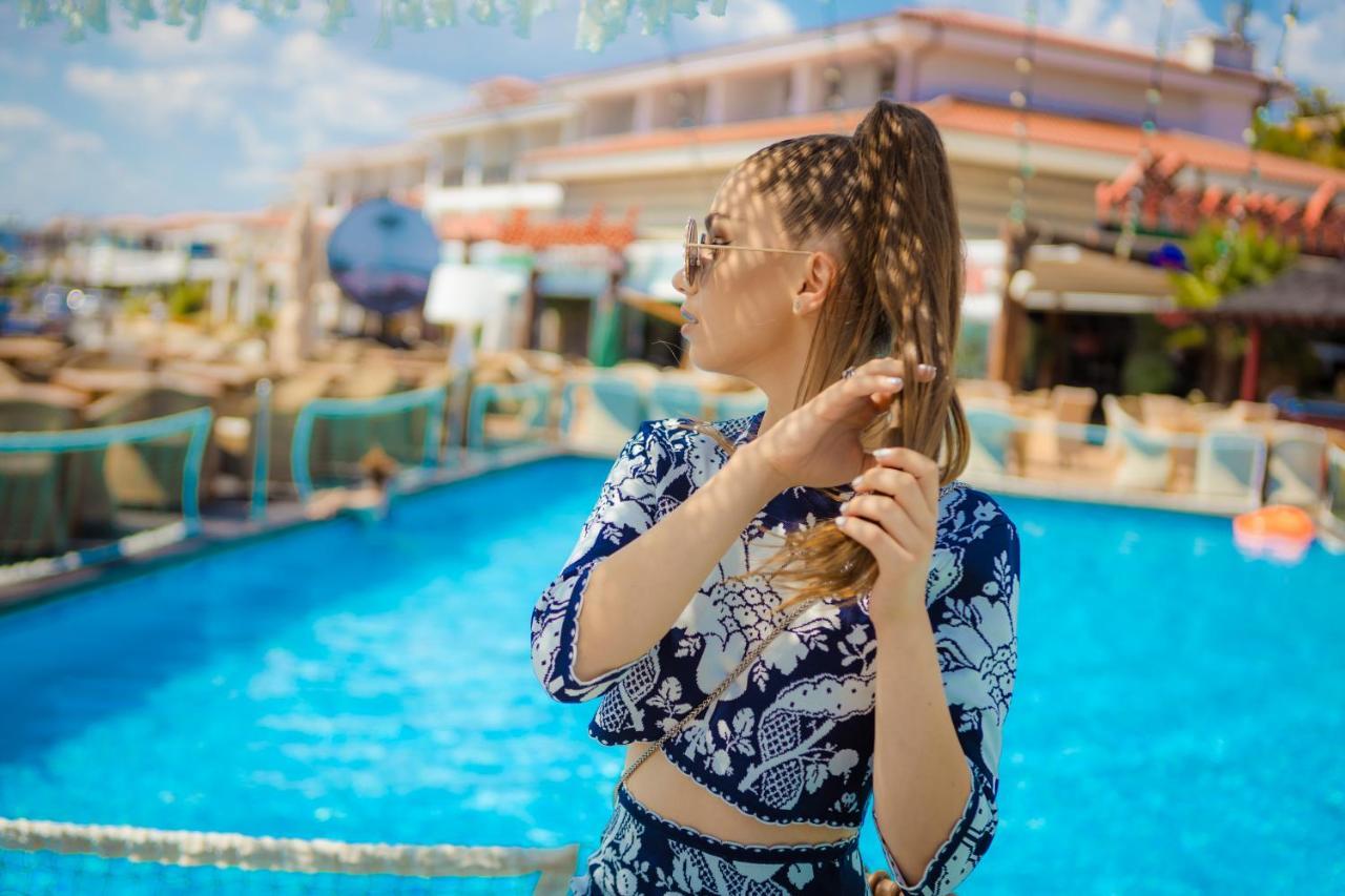 Hotel Palace Marina Dinevi スヴェティ・ヴラス エクステリア 写真