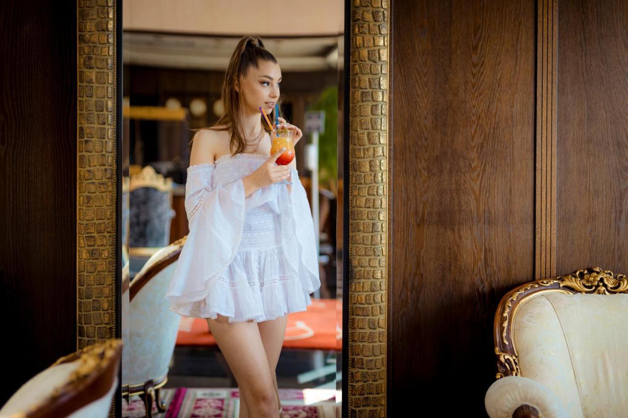 Hotel Palace Marina Dinevi スヴェティ・ヴラス エクステリア 写真