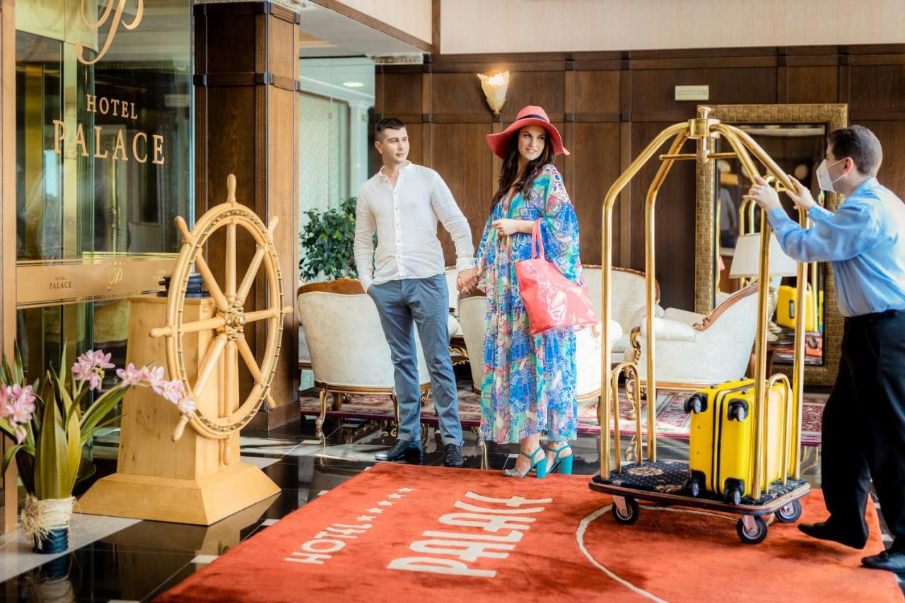 Hotel Palace Marina Dinevi スヴェティ・ヴラス エクステリア 写真